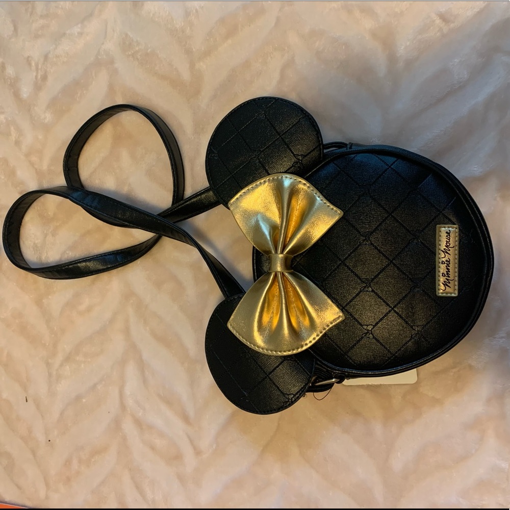 Minnie Mouse purse